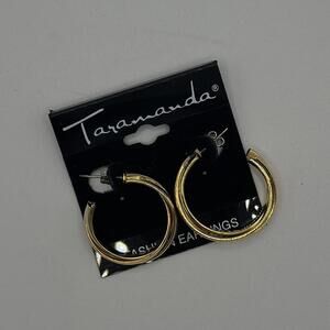 Taramanda Gold Hoop Earrings – Classic Medium Hoops NWT Everyday Style